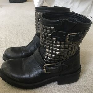 Ash distressed boots